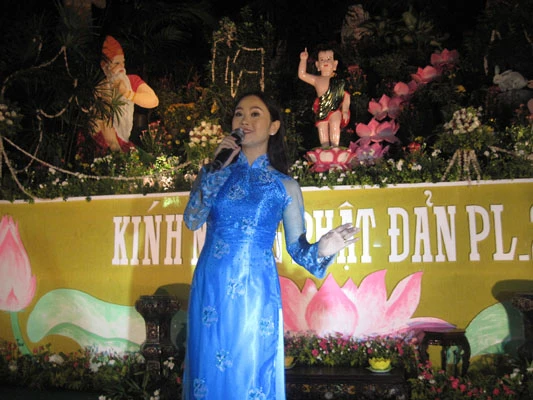 TPHCM: Chùa Hải Quang tổ chức đêm ca nhạc mừng Phật đản PL.2555 ảnh 9