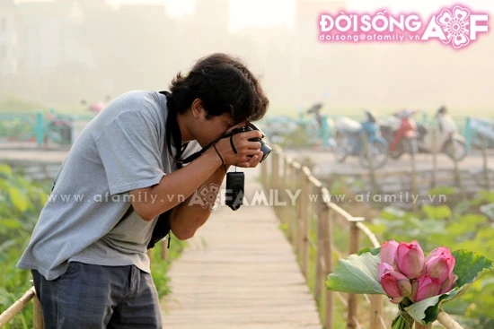 Mùa sen tháng 5 bừng nở ảnh 9