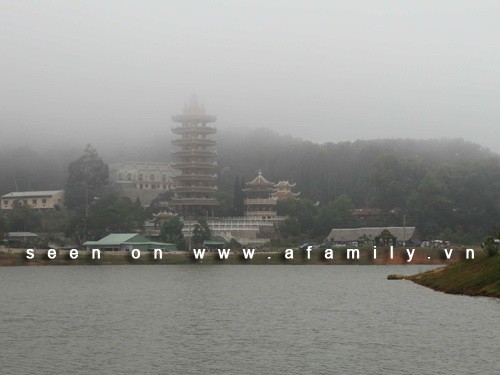 Bồng bềnh vẻ đẹp Thiên Cấm Sơn ảnh 3 Bồng bềnh vẻ đẹp Thiên Cấm Sơn ảnh 3