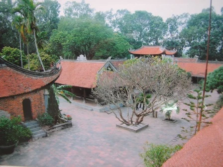 vinhnghiuem 2.jpg
