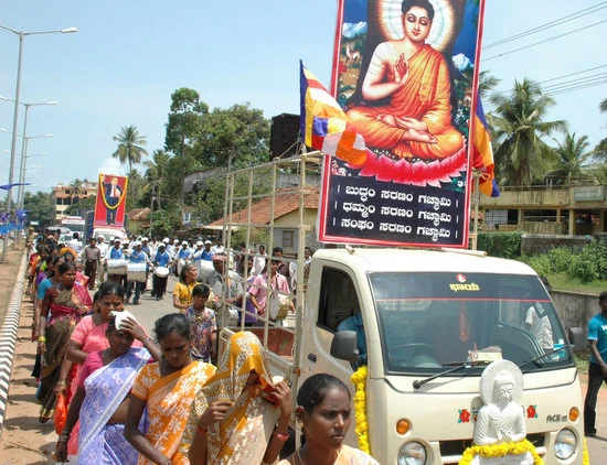 Ấn Độ: Hơn 2.000 người Dalit quy y Tam bảo nhân dịp Lễ Phật đản ảnh 2