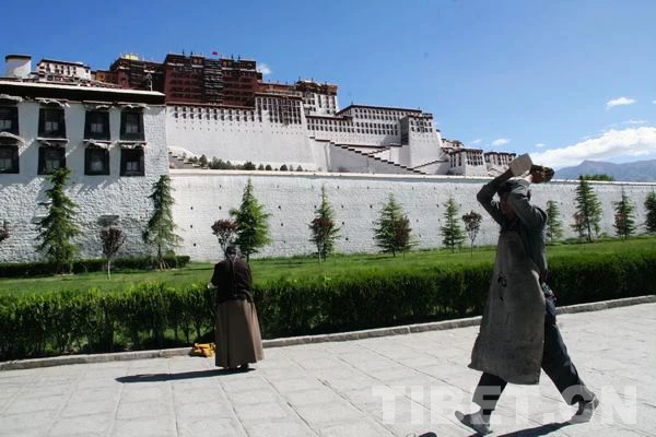 Tây Tạng: Nghinh đón lễ "Tát Ca Đạt Ngõa" ảnh 6