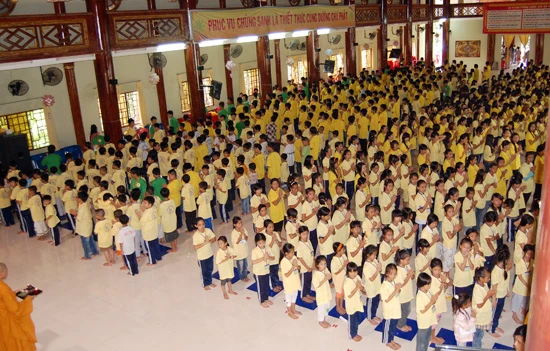 Kiên Giang: Gần 1.000 bạn trẻ đến tham dự Khóa tu mùa hè 2011 tại chùa Phật Quang ảnh 17