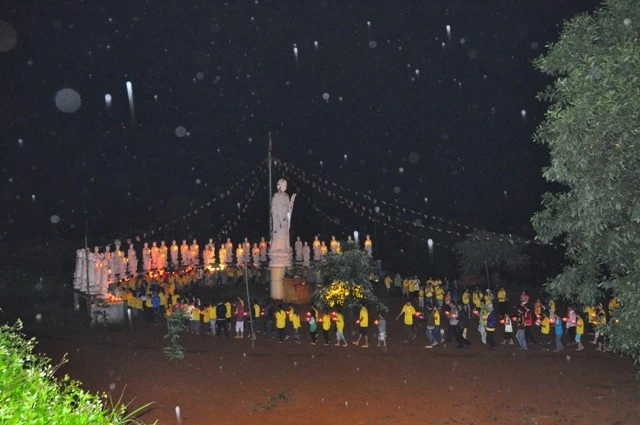 Đắc Nông: Ấm áp đêm lửa trại "Chắp cánh ước mơ" nhân khóa tu chùa Hoa Khai ảnh 6