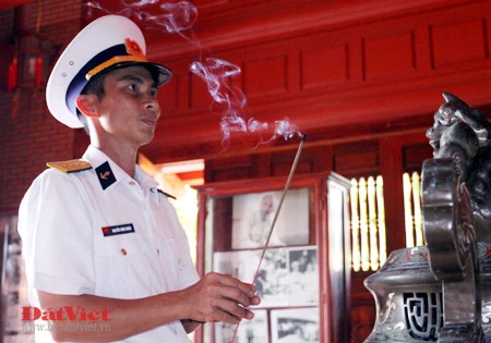 Điểm tựa tinh thần trên quần đảo Trường Sa ảnh 15