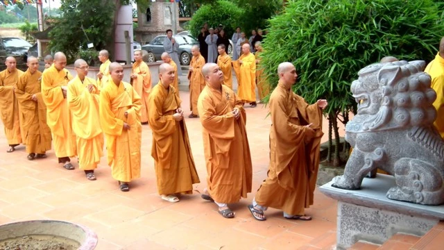Phú Thọ: Chư Tăng Ni tác pháp an cư kiết hạ  2011 - 2555 ảnh 17