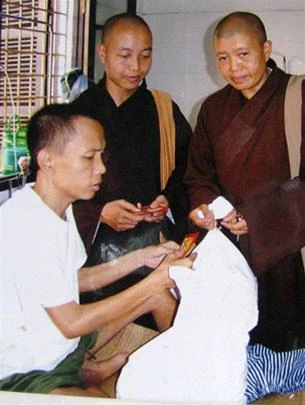 Cửa thiền cứu độ những người nghiện ma túy ảnh 1