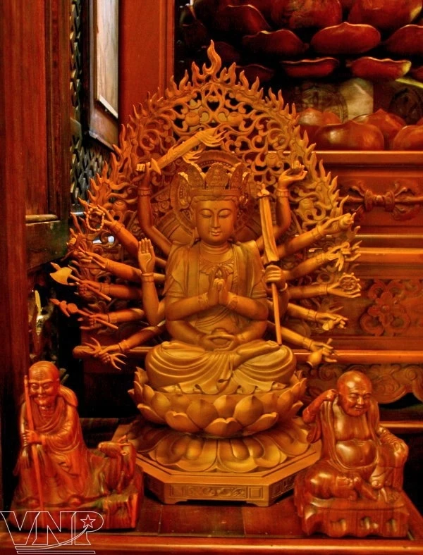 Vạn Niên cổ tự ảnh 6