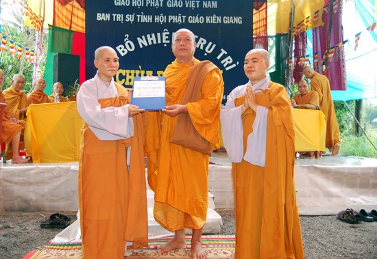 Kiên Giang: Bổ nhiệm trụ trì và an vị Phật chùa Pháp Hòa, huyện Giồng Riềng ảnh 10