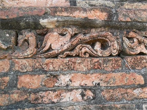 Xót xa ngôi chùa tháp cao nhất Việt Nam thành 'chùa hoang'