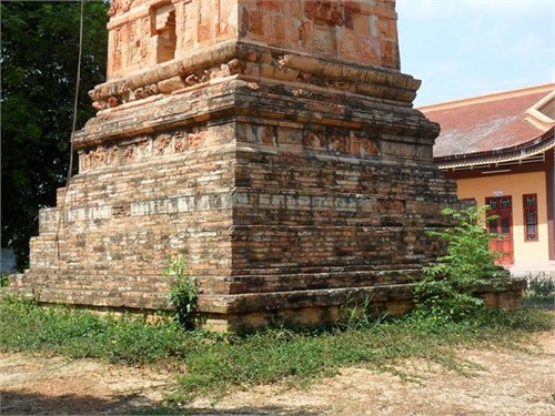 Xót xa ngôi chùa tháp cao nhất Việt Nam thành 'chùa hoang' ảnh 4 Xót xa ngôi chùa tháp cao nhất Việt Nam thành 'chùa hoang'