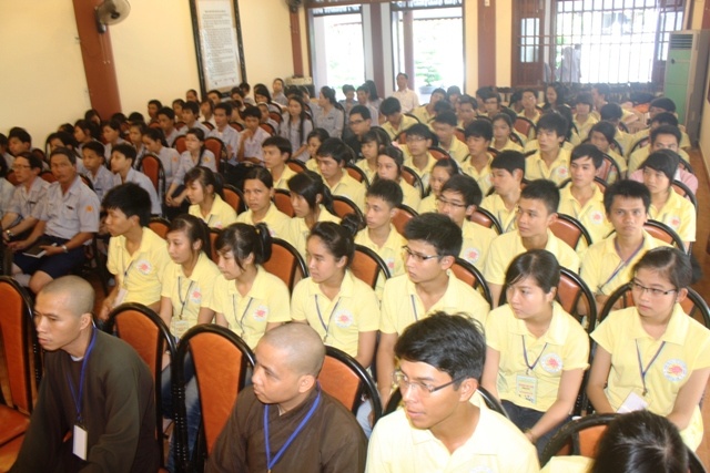 Thừa Thiên Huế: Tập huấn và lễ xuất phát "Tiếp sức mùa thi 2011" ảnh 5 Thừa Thiên Huế: Tập huấn và lễ xuất phát "Tiếp sức mùa thi 2011" ảnh 5