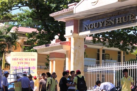 Phật giáo Huế đã sẵn sàng tiếp sức cho thí sinh kỳ thi đại học 2011 ảnh 7 Phật giáo Huế đã sẵn sàng tiếp sức cho thí sinh kỳ thi đại học 2011 ảnh 7