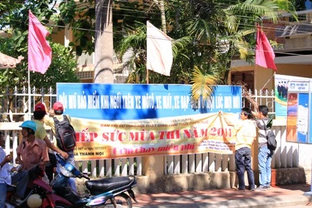 Phật giáo Huế đã sẵn sàng tiếp sức cho thí sinh kỳ thi đại học 2011 ảnh 5 Phật giáo Huế đã sẵn sàng tiếp sức cho thí sinh kỳ thi đại học 2011 ảnh 5