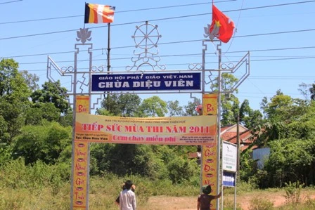 Phật giáo Huế đã sẵn sàng tiếp sức cho thí sinh kỳ thi đại học 2011 ảnh 18 Phật giáo Huế đã sẵn sàng tiếp sức cho thí sinh kỳ thi đại học 2011 ảnh 18