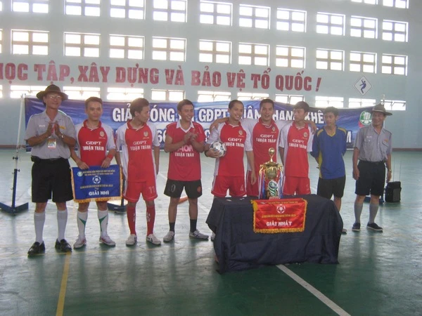 Đà Nẵng: Bế mạc Giải bóng đá chào mừng 60 năm GĐPTVN ảnh 8