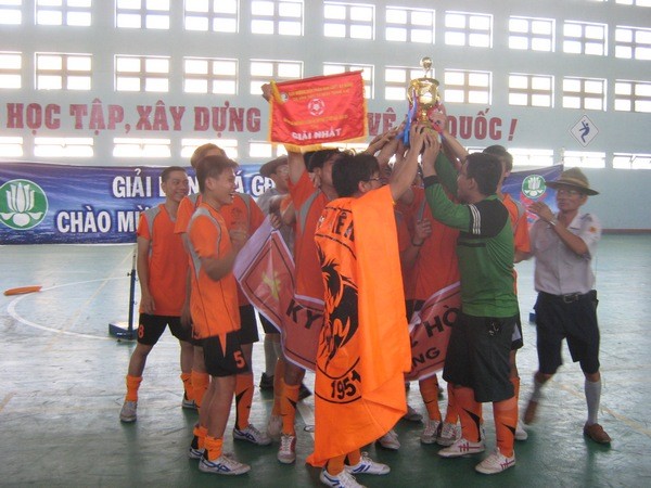 Đà Nẵng: Bế mạc Giải bóng đá chào mừng 60 năm GĐPTVN ảnh 10