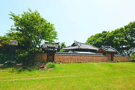 Nhà cổ ở Gyeongju.