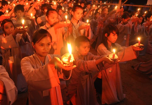 Thanh Hóa: Hơn 800 Thanh thiếu niên tham dự khóa tu Phật giáo với tuổi trẻ lần thứ III-2011 ảnh 14