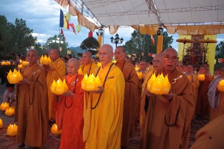 TT-Huế: Thiêng liêng Pháp hội Nhiên đăng - Lễ hội Quán Thế Âm ảnh 4