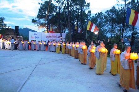TT-Huế: Thiêng liêng Pháp hội Nhiên đăng - Lễ hội Quán Thế Âm ảnh 17