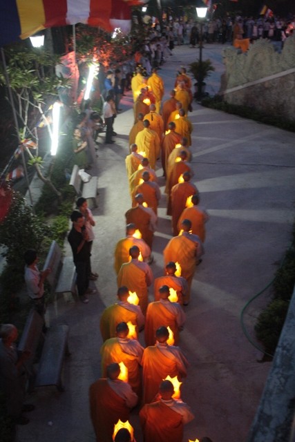 TT-Huế: Thiêng liêng Pháp hội Nhiên đăng - Lễ hội Quán Thế Âm ảnh 13