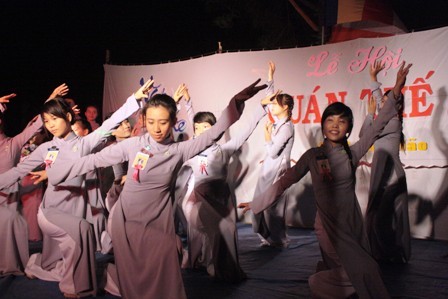 TT-Huế: Thiêng liêng Pháp hội Nhiên đăng - Lễ hội Quán Thế Âm ảnh 31