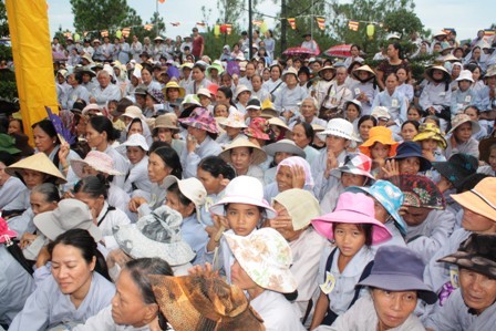 Thừa Thiên- Huế: Khai mạc lễ hội Quán Thế Âm 19-6 ảnh 18 Thừa Thiên- Huế: Khai mạc lễ hội Quán Thế Âm 19-6 ảnh 18