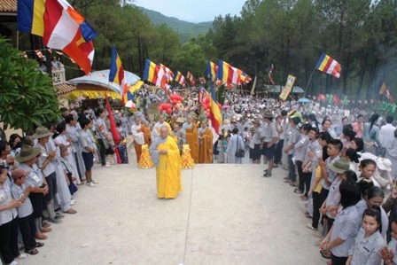 Thừa Thiên- Huế: Khai mạc lễ hội  Quán Thế Âm 19-6 ảnh 15