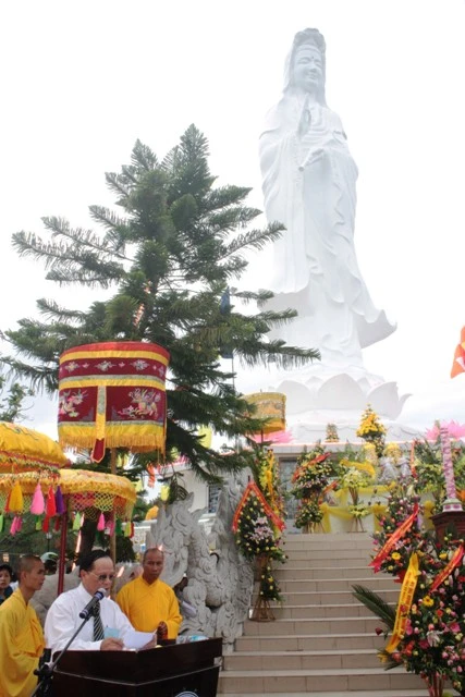 Thừa Thiên- Huế: Khai mạc lễ hội  Quán Thế Âm 19-6 ảnh 9