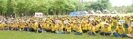 Chính thức khai mạc Hội trại Tuổi trẻ - Phật giáo lần thứ VI - năm 2011 ảnh 2 BTN_0212.JPG