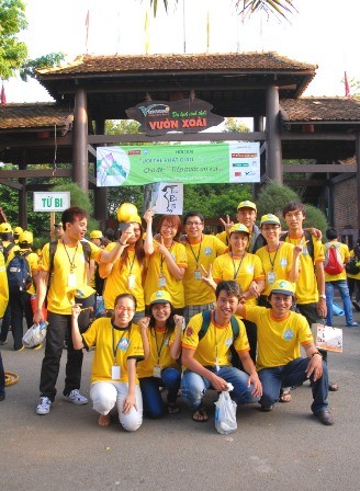 Đêm thiêng liêng và “cháy” hết mình với “Tiếp bước an vui” ảnh 11 BTN_0046.jpg
