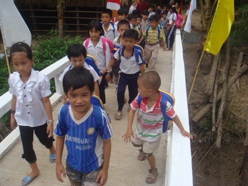 Sóc Trăng: Chùa Thiên Thới khánh thành 4 cây cầu nông thôn ảnh 9 Sóc Trăng: Chùa Thiên Thới khánh thành 4 cây cầu nông thôn ảnh 9