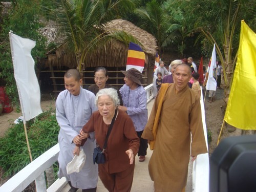 Sóc Trăng: Chùa Thiên Thới khánh thành 4 cây cầu nông thôn ảnh 10 Sóc Trăng: Chùa Thiên Thới khánh thành 4 cây cầu nông thôn ảnh 10