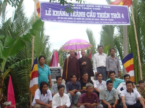 Sóc Trăng: Chùa Thiên Thới khánh thành 4 cây cầu nông thôn ảnh 6 Sóc Trăng: Chùa Thiên Thới khánh thành 4 cây cầu nông thôn ảnh 6