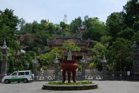 Khánh Hòa: 253 giới tử tấn đàn thọ giới tại Giới đàn Quảng Đức ảnh 1 LongSon1.jpg