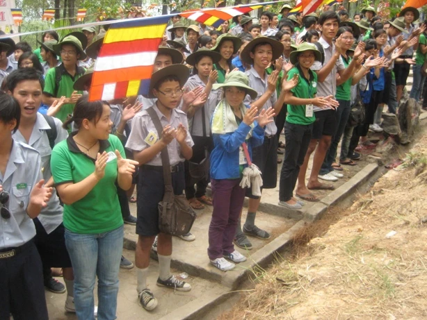 Thừa Thiên-Huế: Ban Hướng dẫn GĐPT Thừa Thiên- Huế tổ chức trại Hạnh ngành nữ năm 2011 ảnh 9