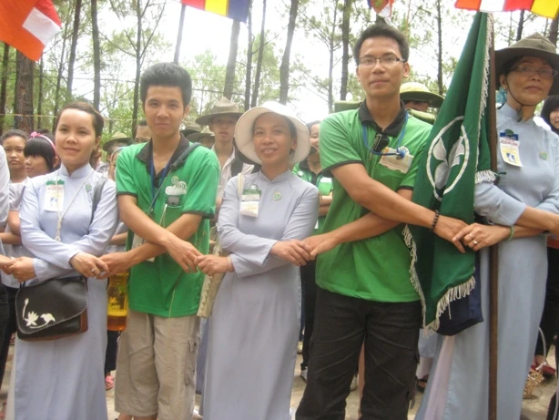 Thừa Thiên-Huế: Ban Hướng dẫn GĐPT Thừa Thiên- Huế tổ chức trại Hạnh ngành nữ năm 2011 ảnh 10