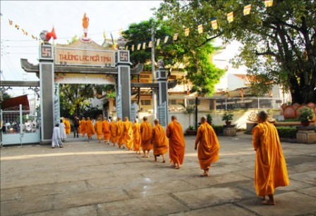 Phép khất thực trong Luật nghi Khất sĩ ảnh 1 tr18.jpg