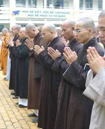 Chính thức khai mạc kỳ thi tuyển sinh cử nhân Phật học khóa IX ảnh 3 11akhai mac- vu Giang2.JPG