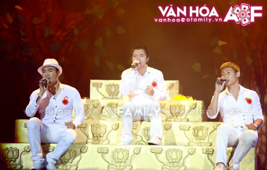 Khán giả bất ngờ về độ hoành tráng của “Vu Lan Đồng Vọng” ảnh 21 Khán giả bất ngờ về độ hoành tráng của “Vu Lan Đồng Vọng”