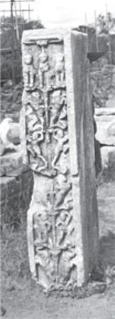 cot da duoc trang tri.jpg