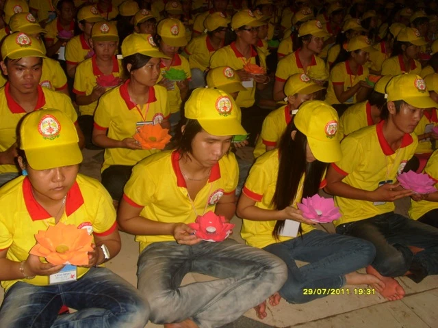 dêm hoa đăng.JPG