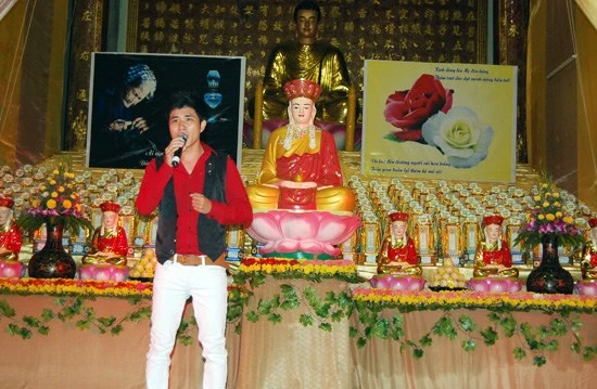 Kiên Giang: Khai mạc Lễ hội Vu lan - Tri ân & Báo hiếu - 2011 ảnh 6