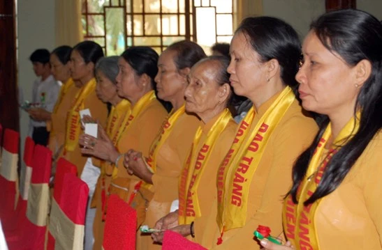 Kiên Giang: Khai mạc Lễ hội Vu lan - Tri ân & Báo hiếu - 2011 ảnh 23