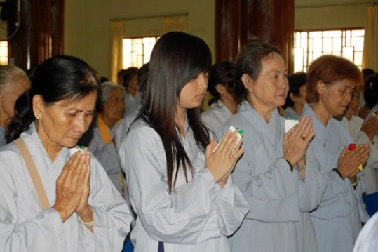 Kiên Giang: Khai mạc Lễ hội Vu lan - Tri ân & Báo hiếu - 2011 ảnh 27