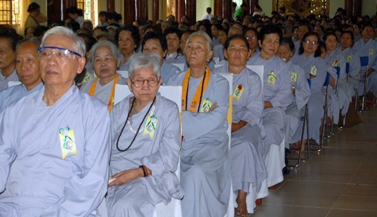 Kiên Giang: Khai mạc Lễ hội Vu lan - Tri ân & Báo hiếu - 2011 ảnh 33