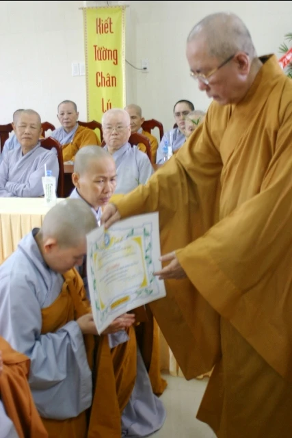 TP.HCM: Bế giảng khóa An cư kiết hạ tại chùa Bồ Đề Lan Nhã - Q.6 ảnh 2 2q6.JPG