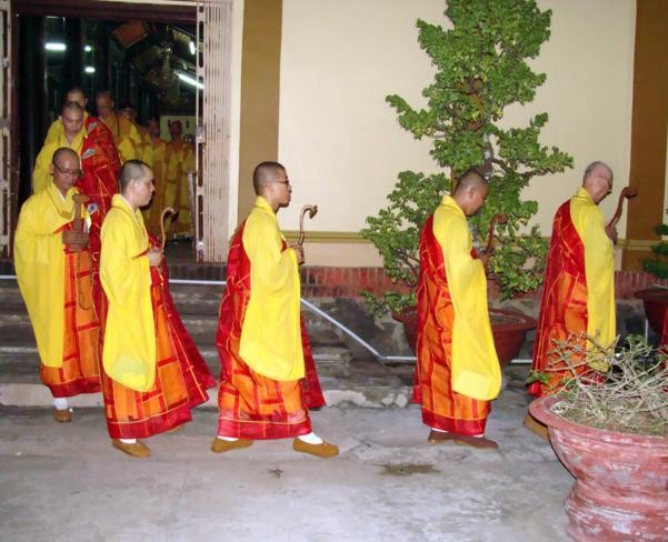 Tiền Giang: Lễ Phóng  đăng và chẩn tế tại tổ đình Vĩnh Tràng ảnh 6