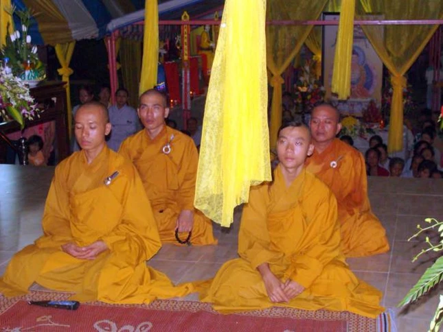 Tiền Giang: Lễ Phóng  đăng và chẩn tế tại tổ đình Vĩnh Tràng ảnh 21